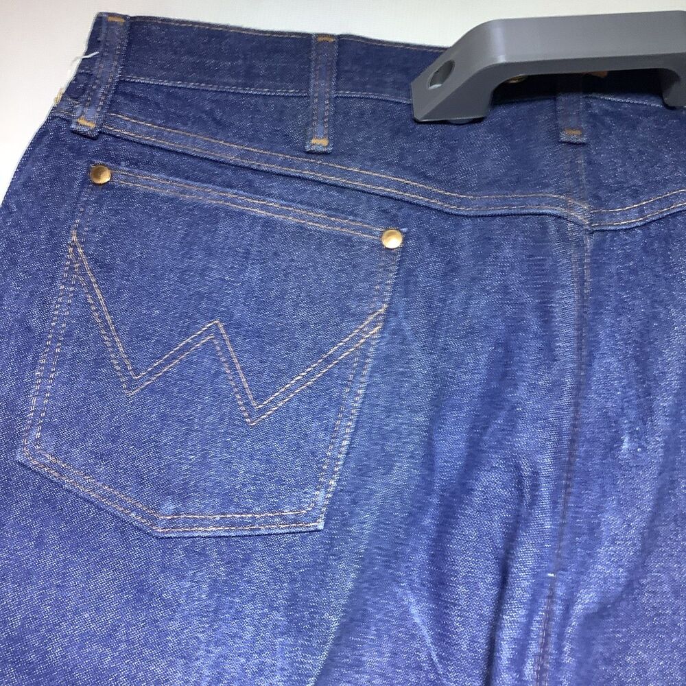 Wrangler Men's 13MWZ Cowboy Cut Original Fit Jeans Size 42x34 - Picture 12 of 15
